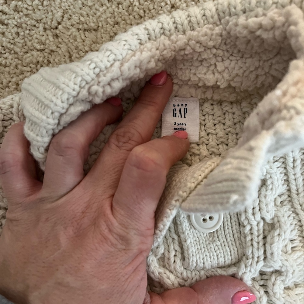 2T Gap Sweater
